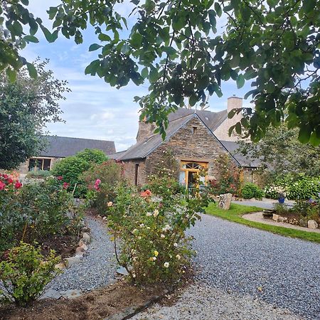 Les Fougerêts Chambre D'Hotes Saint Jacob Relais De Chasse Du XVIII Siecle B&B 외부 사진