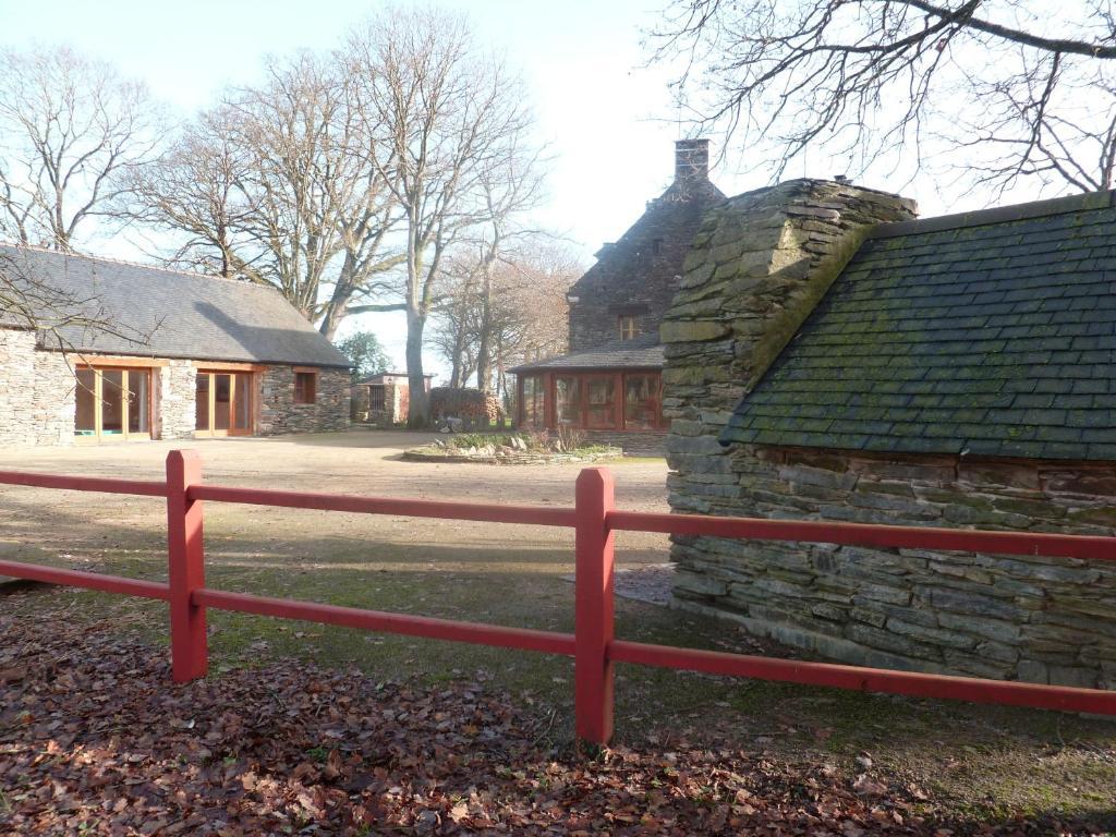 Les Fougerêts Chambre D'Hotes Saint Jacob Relais De Chasse Du XVIII Siecle B&B 외부 사진