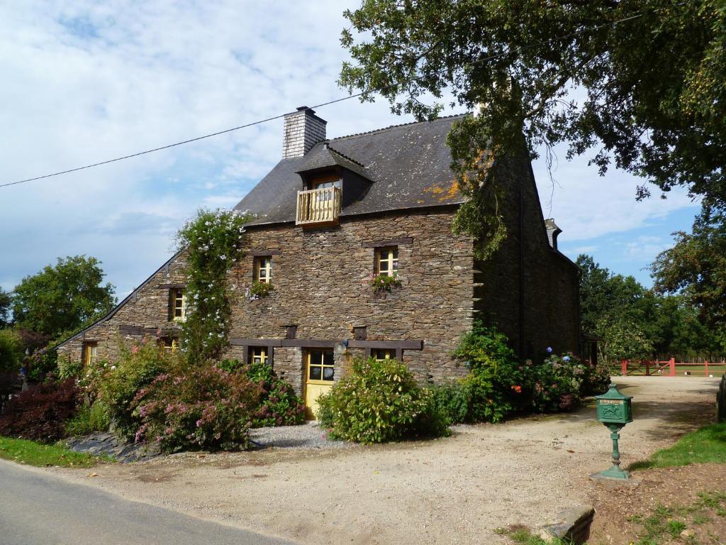 Les Fougerêts Chambre D'Hotes Saint Jacob Relais De Chasse Du XVIII Siecle B&B 외부 사진